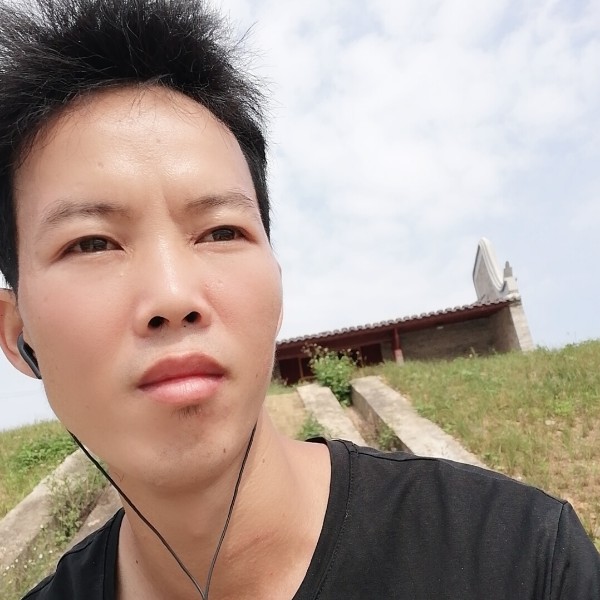 许情壹世的照片