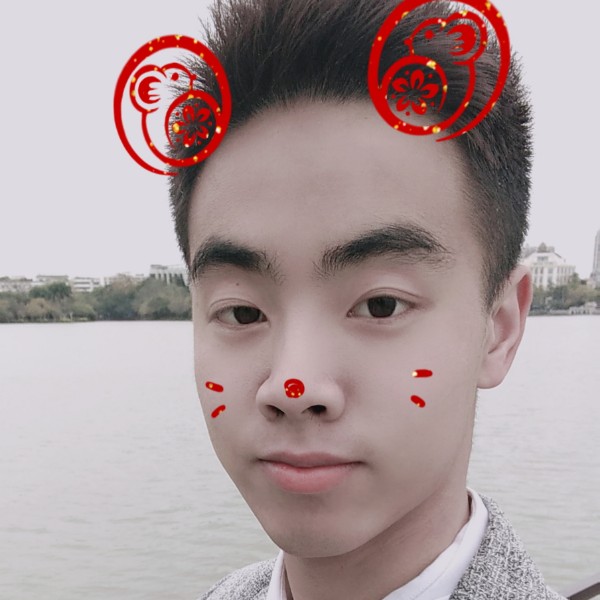 乐曲方大胆的照片