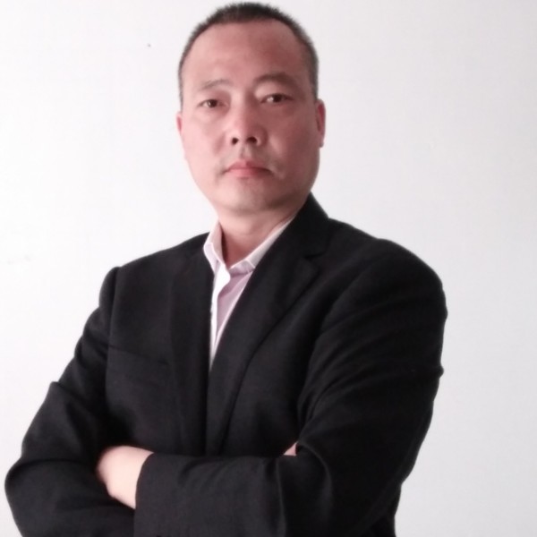 铃铛保卫个性的照片