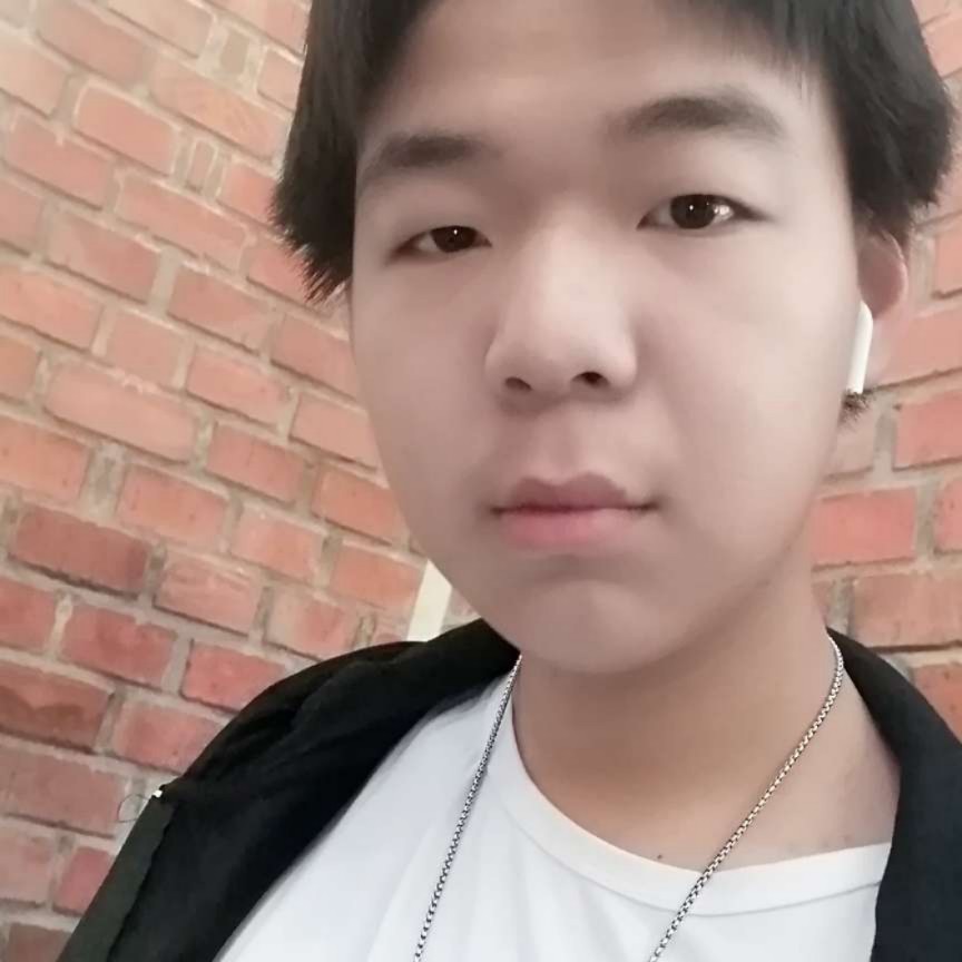 秀丽就樱桃的照片