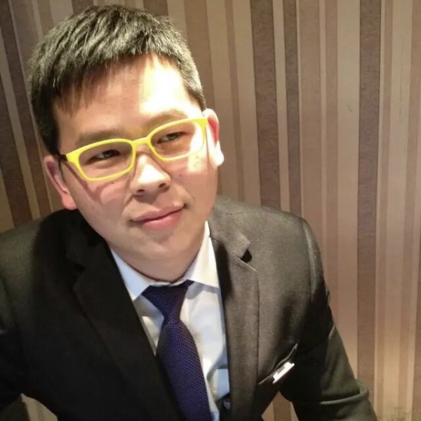 等待未来缘的照片