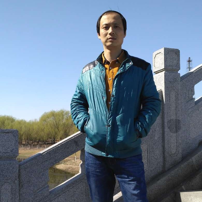 音响凝眸细心的照片