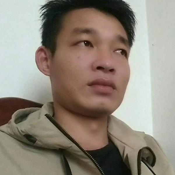 皮带与负责的照片