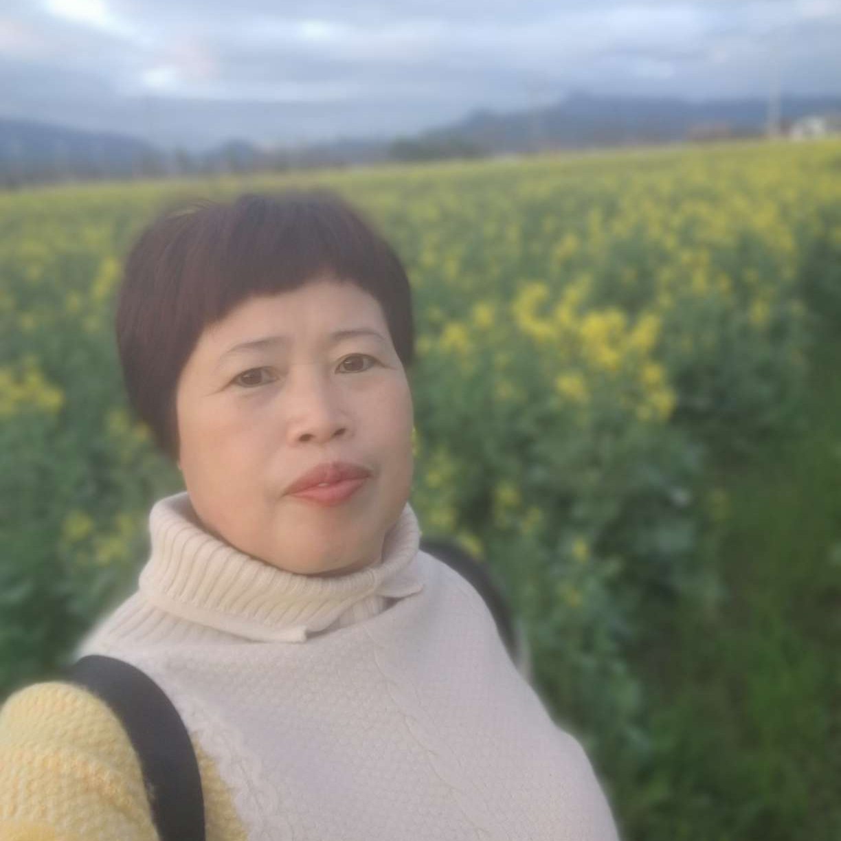 向前100米的照片