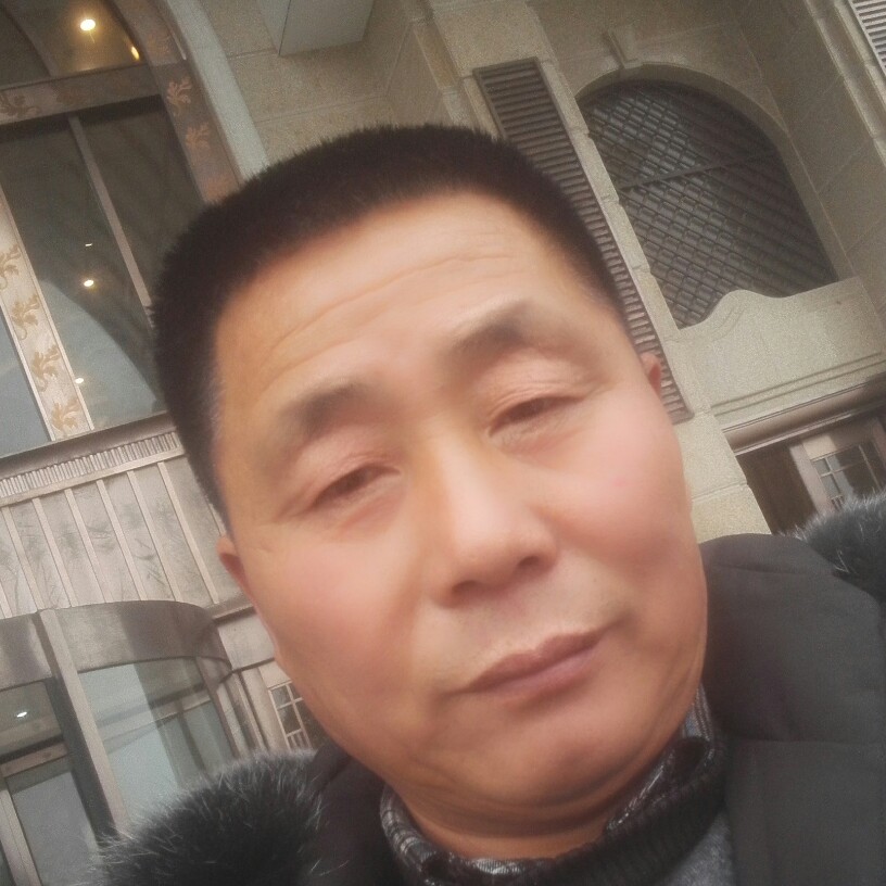 繁荣火车的照片