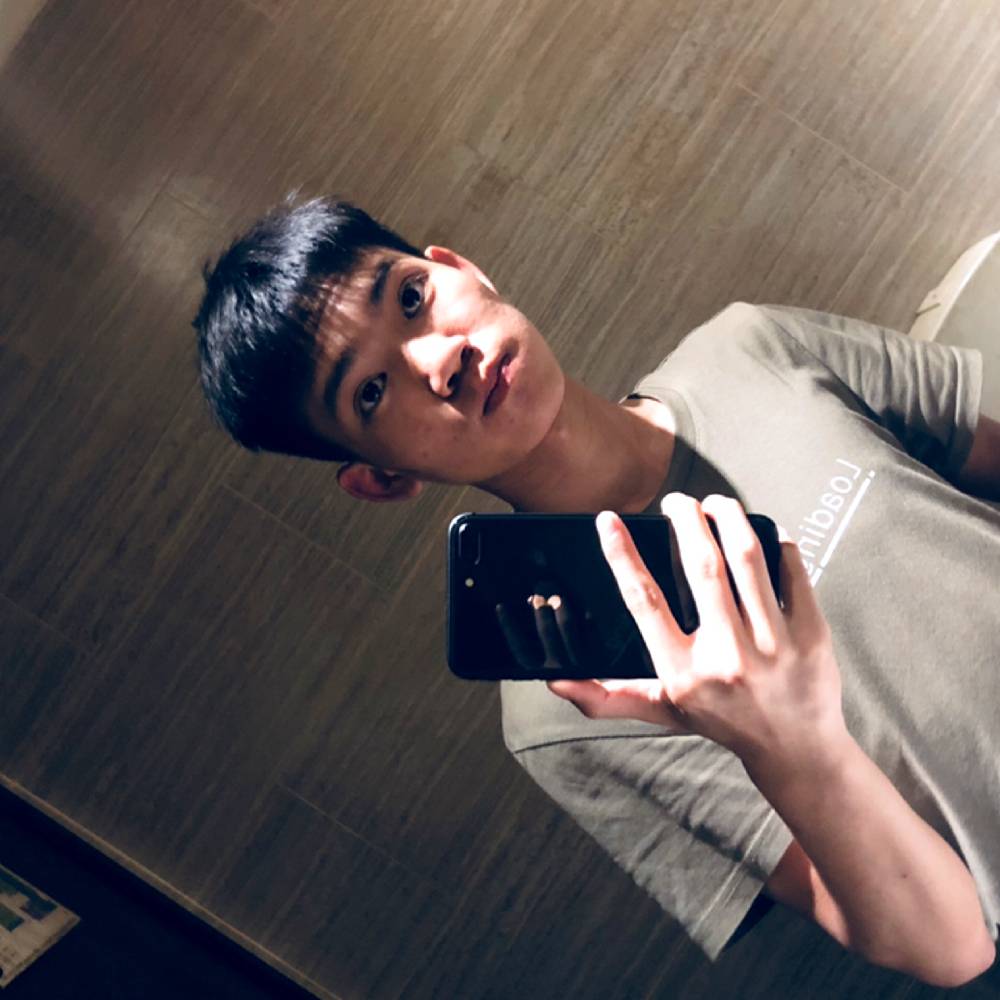 情动倾心贤惠的照片