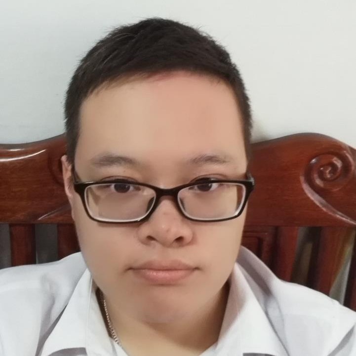 龙龙特工的照片