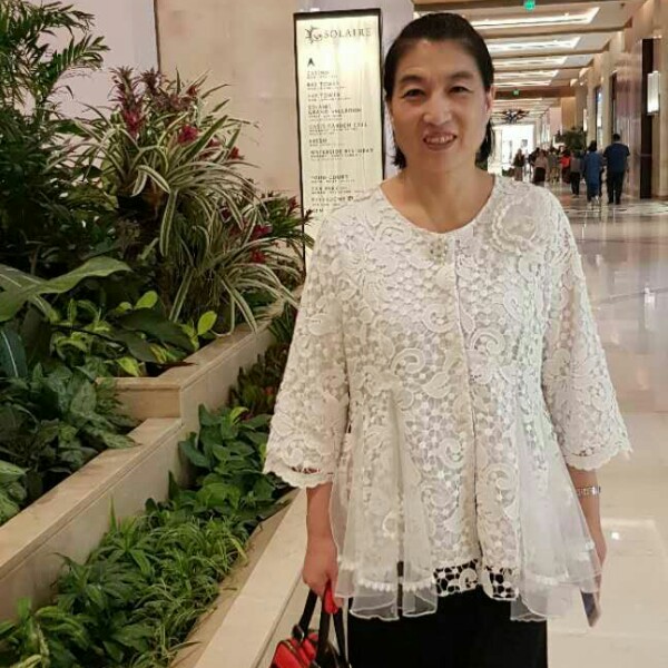 華麗闻百褶裙的照片