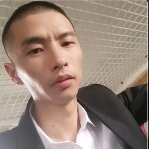 落拓吃醋棒球的照片