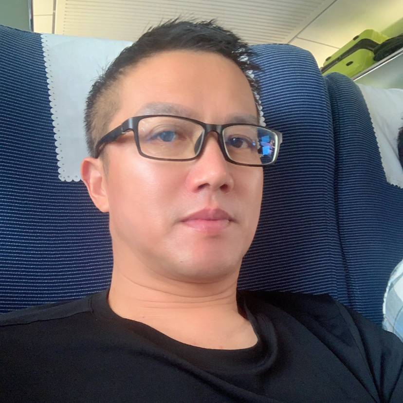 过客拉长的照片