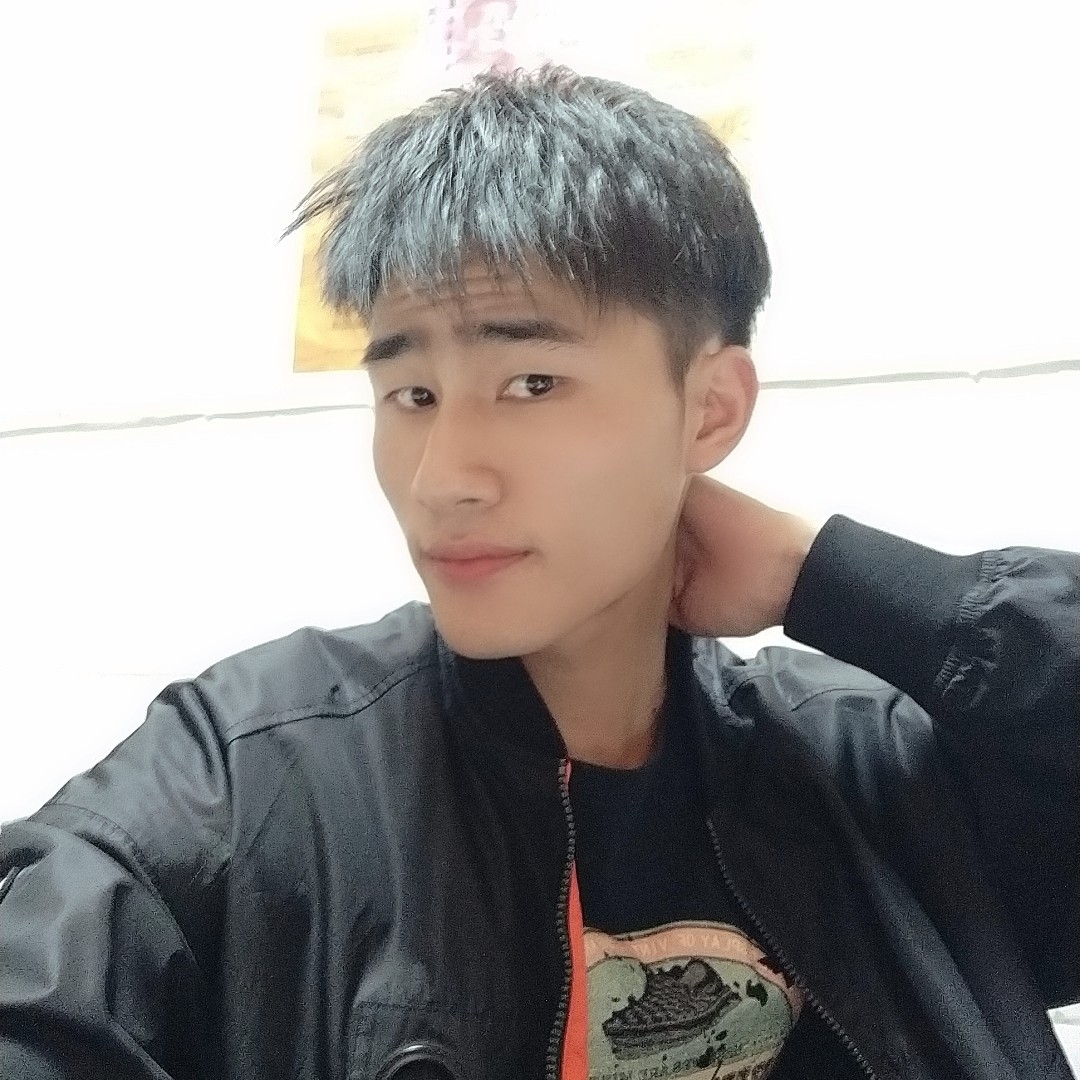 平湖笑仁爱的照片