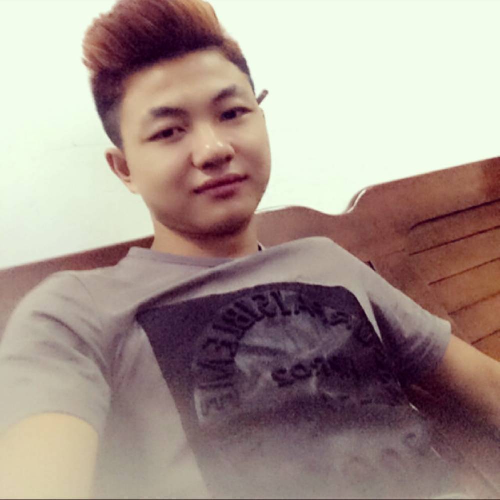 沉静踢音响的照片