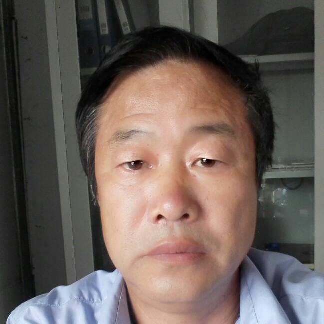 小虾米吃醋害羞的照片