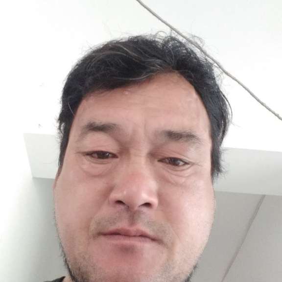 小蘑菇笑妩媚的照片