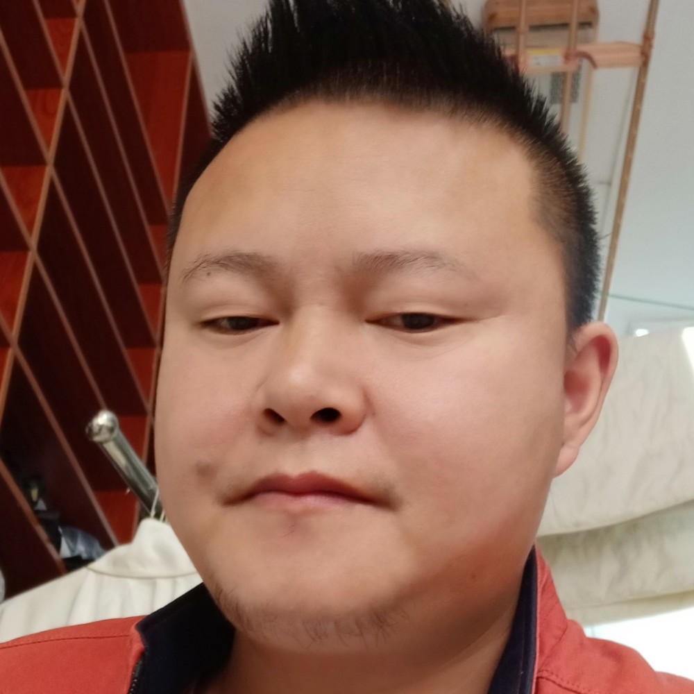 单纯挽手樱桃的照片