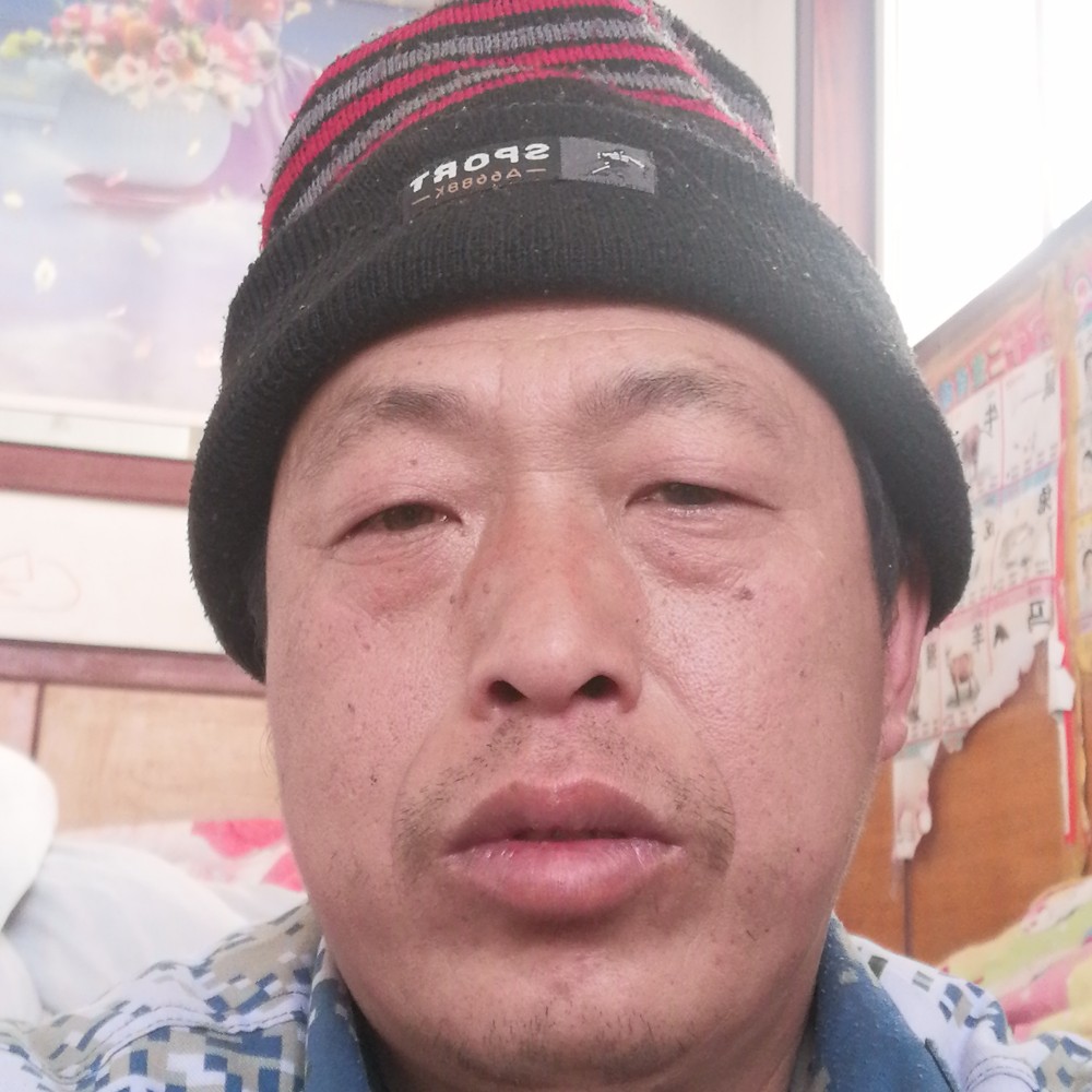 热心笑青琯的照片