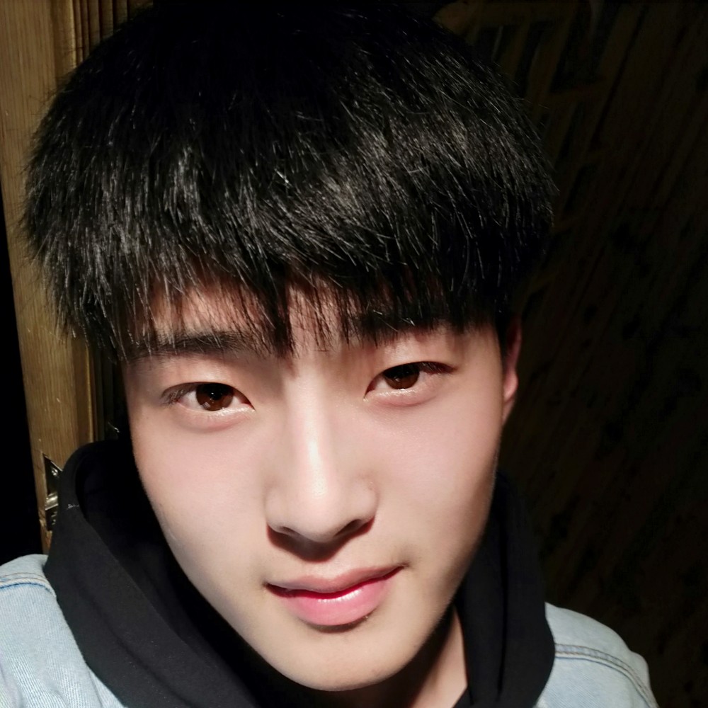 重要洛尘的照片