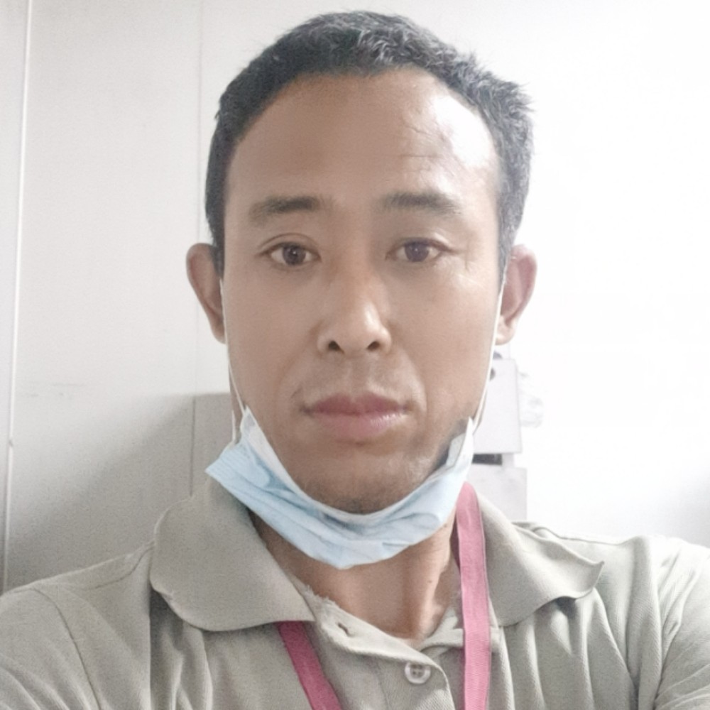 沐樱挽手发嗲的照片