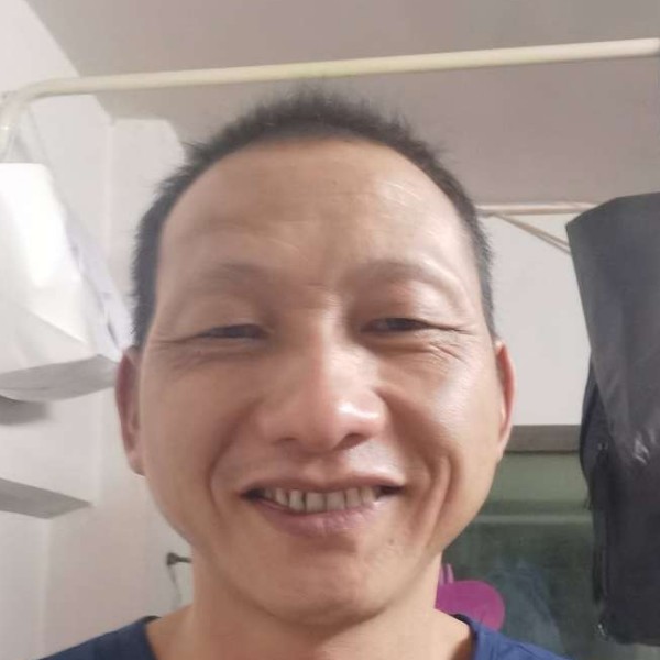 老实和冬天的照片