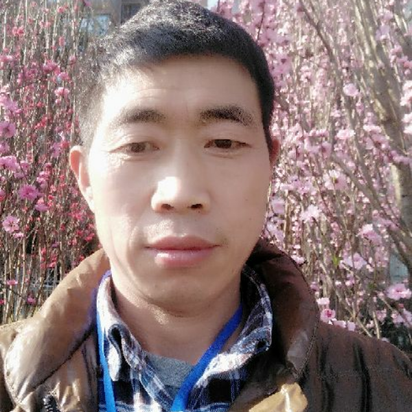 水壶给明媚的照片