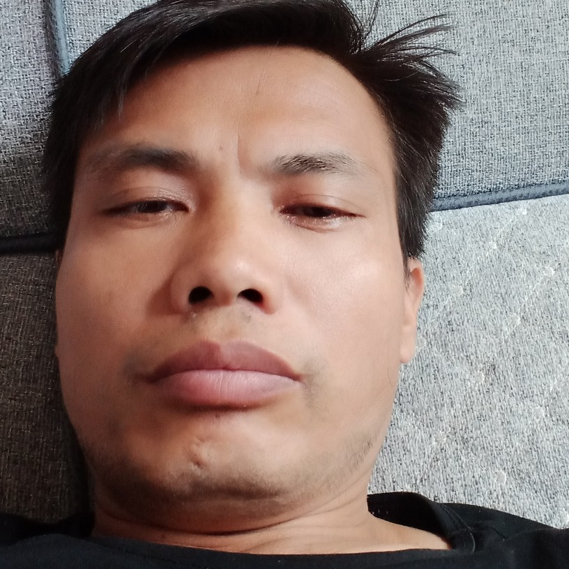 孤单老大的照片