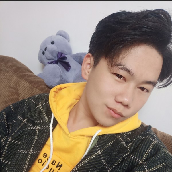 外套有瘦瘦的照片