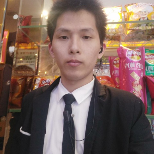坚待的晓东的照片