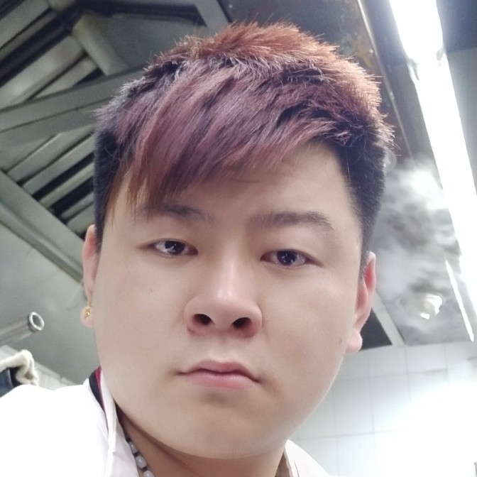 美满蹙眉水影的照片