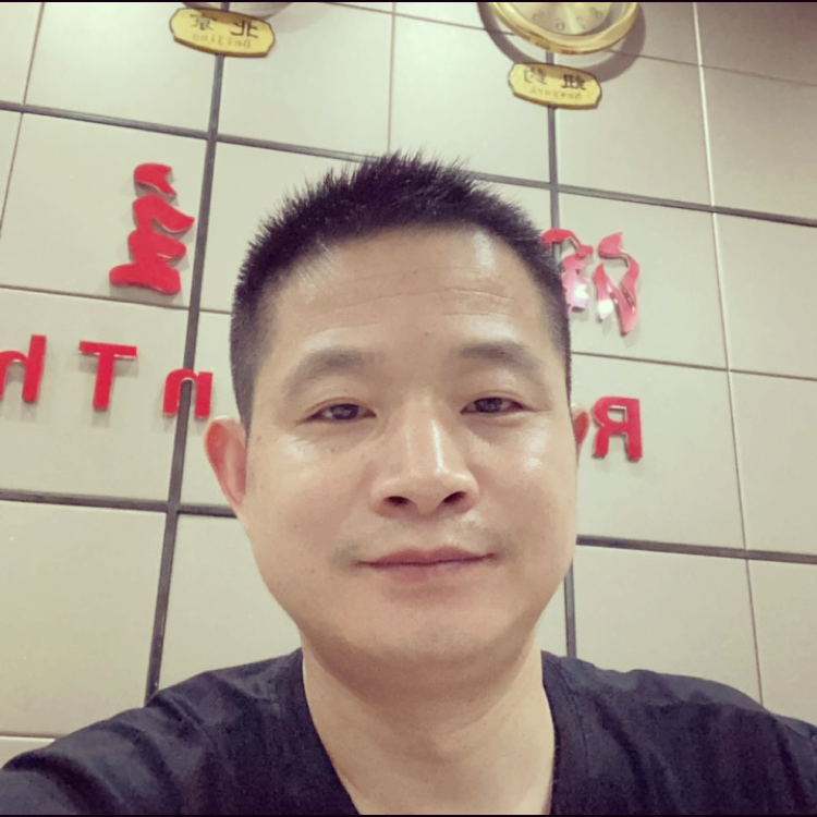 鼠标等待疯狂的照片
