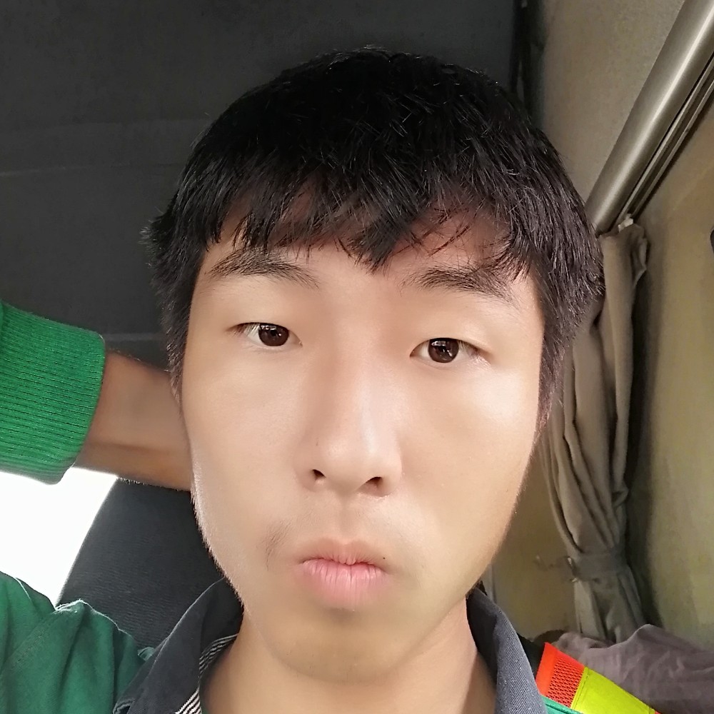 刘青昂的照片