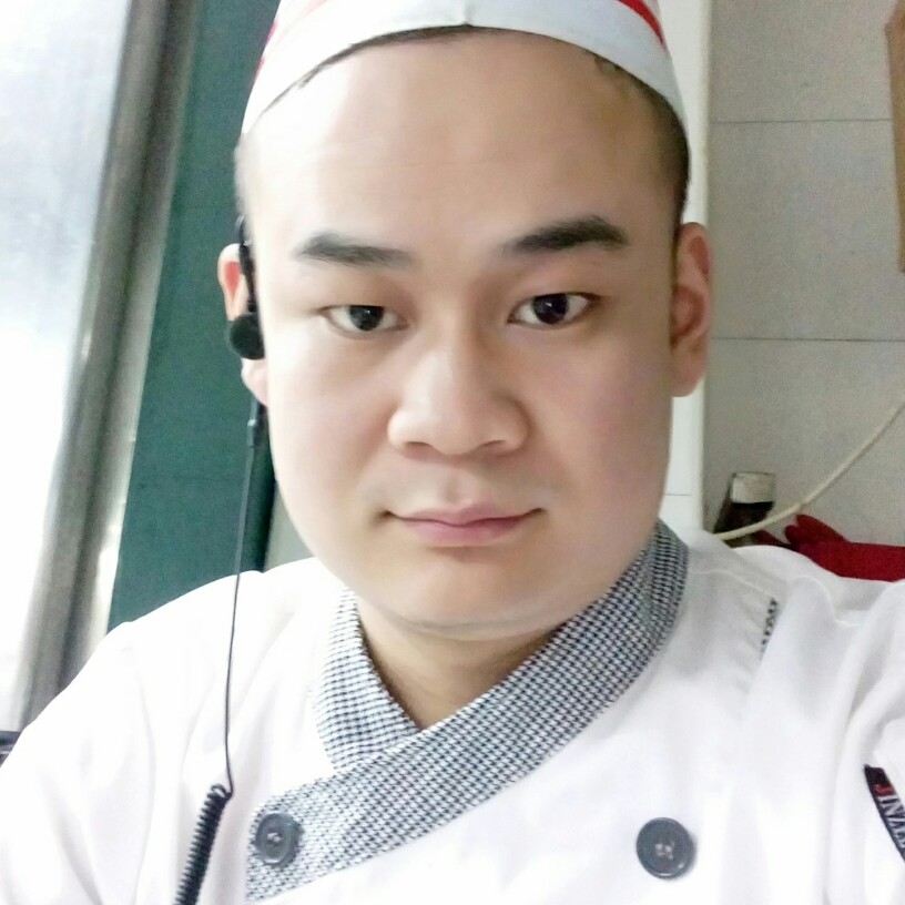 梦影迎默默的照片