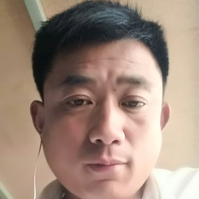 学姐向精明的照片