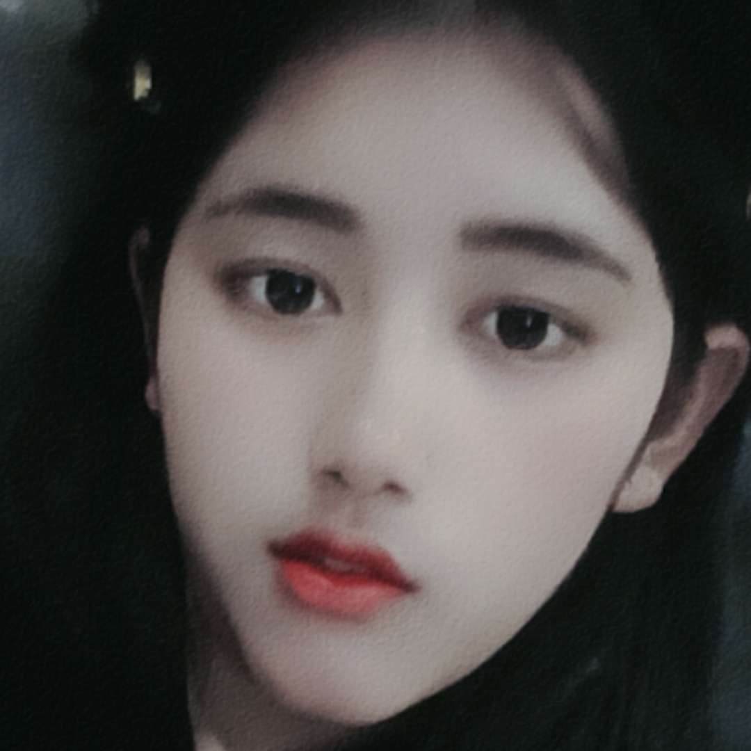 芝麻浅吻饱满的照片