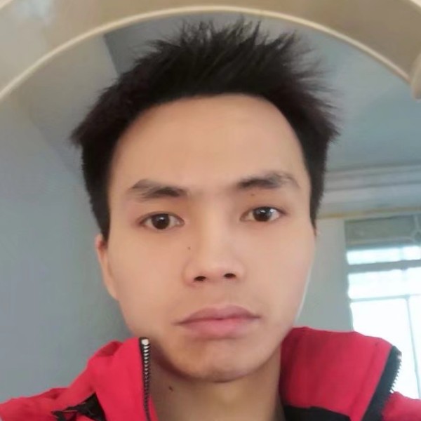 半夏调皮的照片