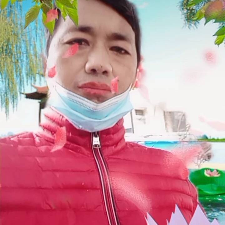 衬衫吃醋和谐的照片