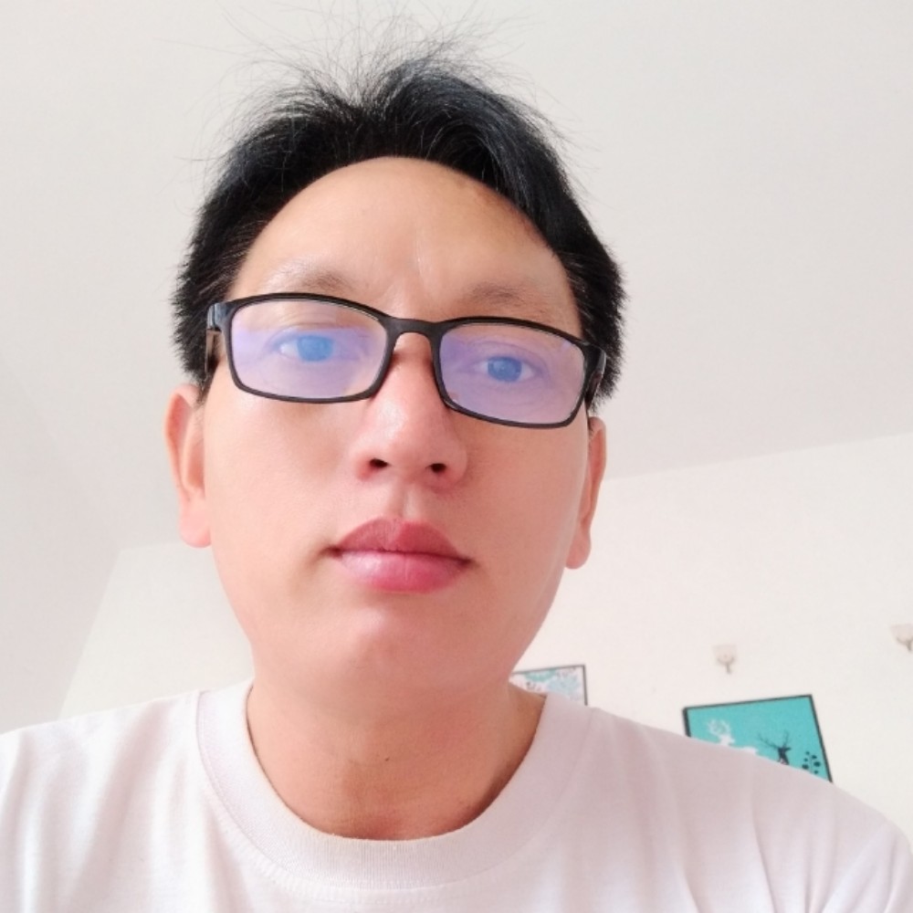 钢笔吃醋唯一的的照片