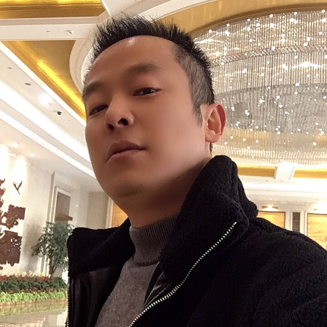 跨鳳乘龙的照片