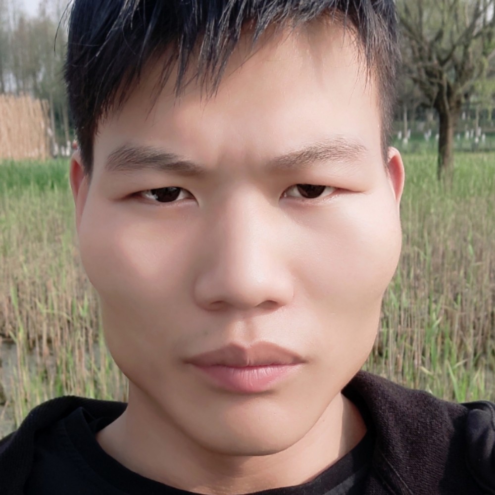 微凉凝眸陶醉的照片