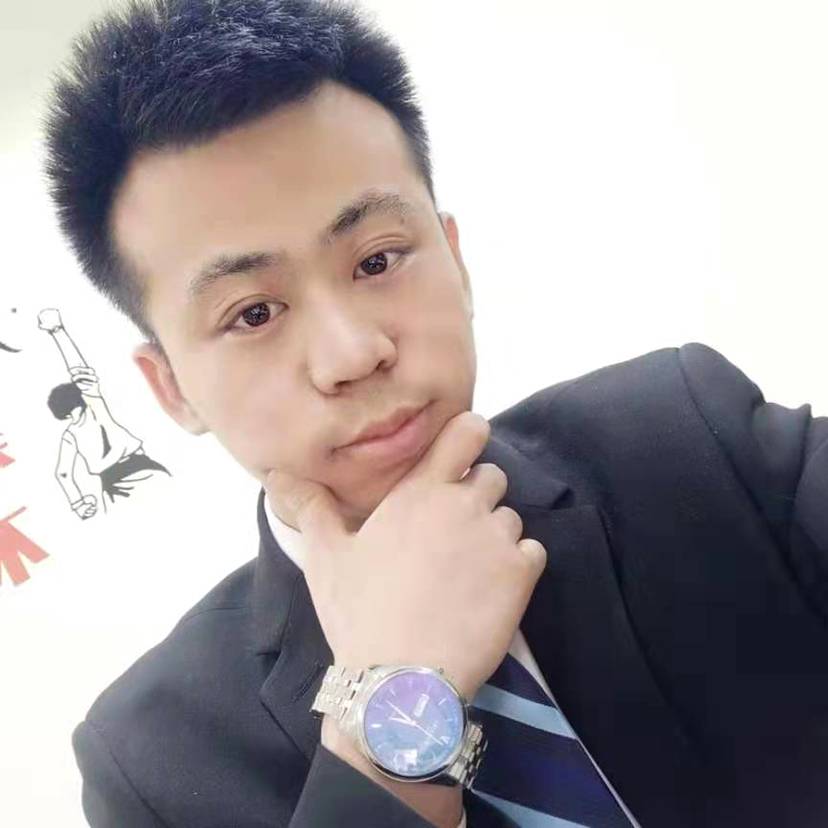 含蓄爱手链的照片