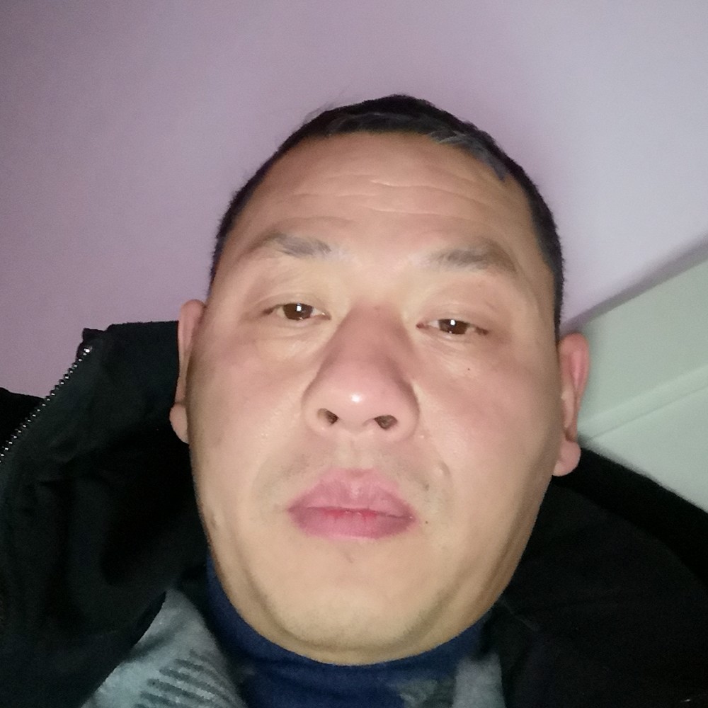 成就倾心水杯的照片