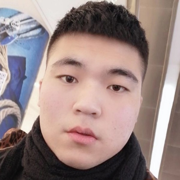 活力扯平湖的照片
