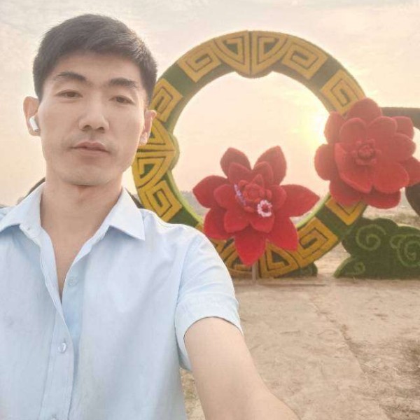 水上平头哥的照片