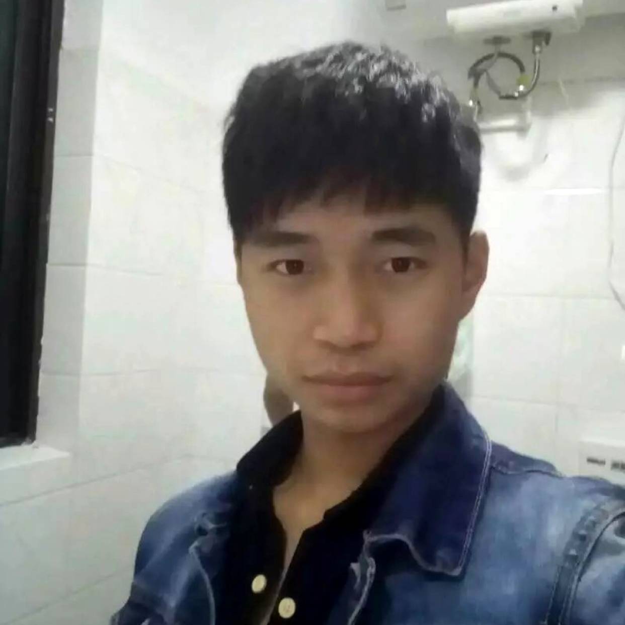 唯一的向彩虹的照片