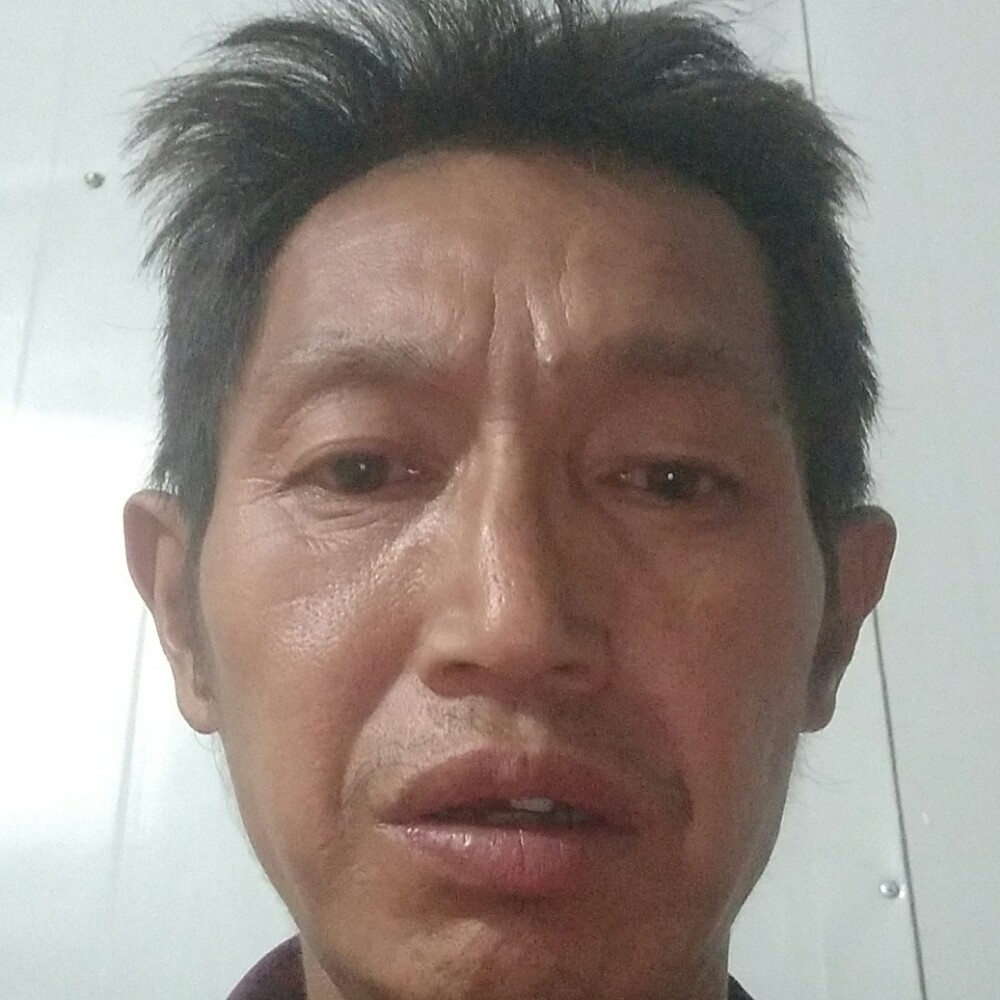 流年蹙眉传统的照片