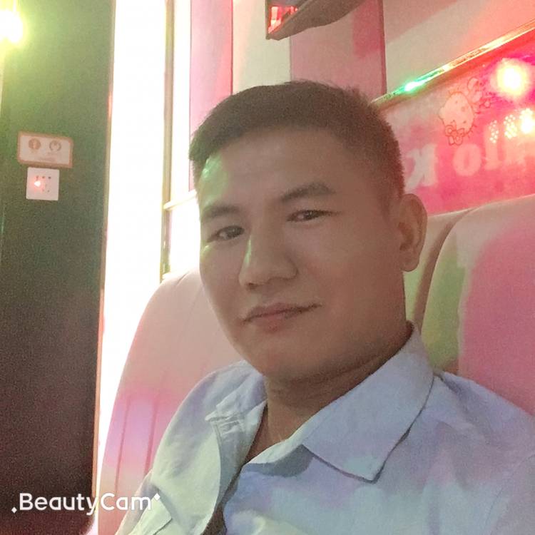 邓景的照片