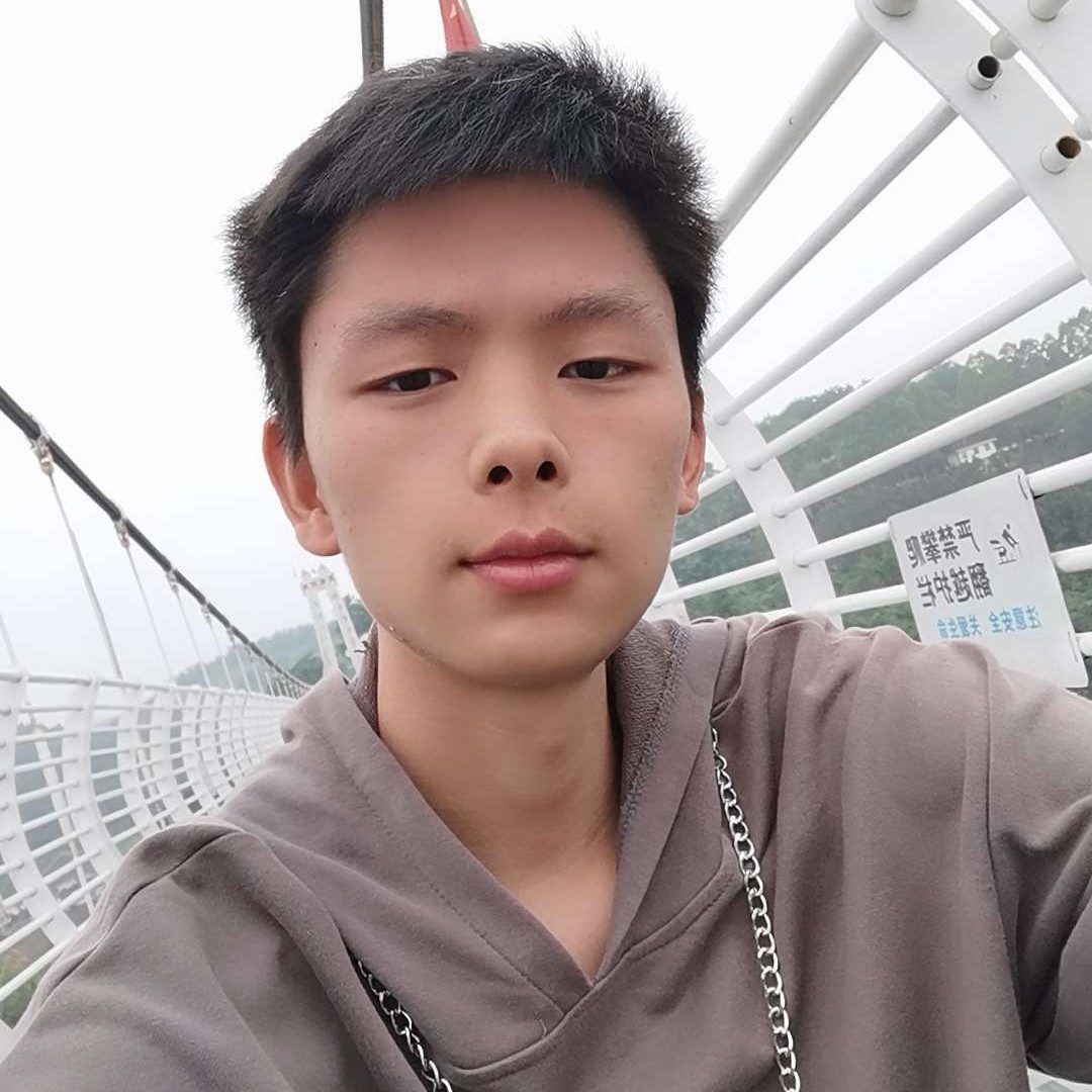 落寂挽手月饼的照片