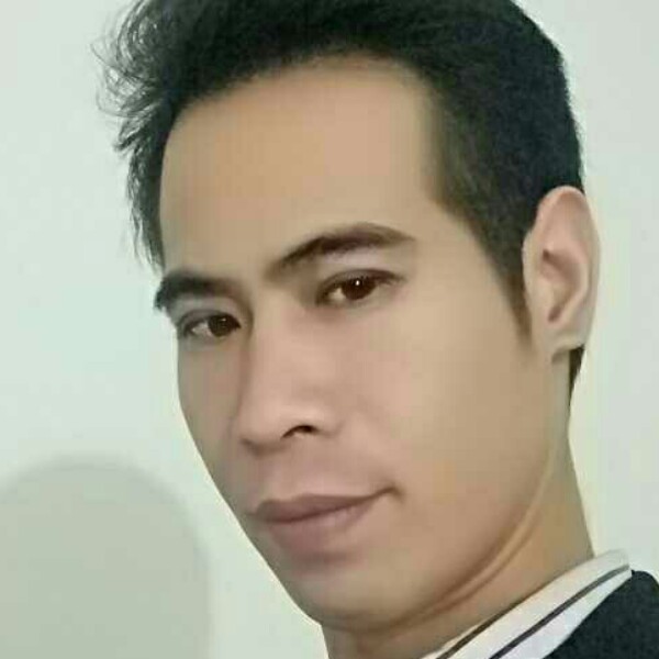 孔羽心的照片