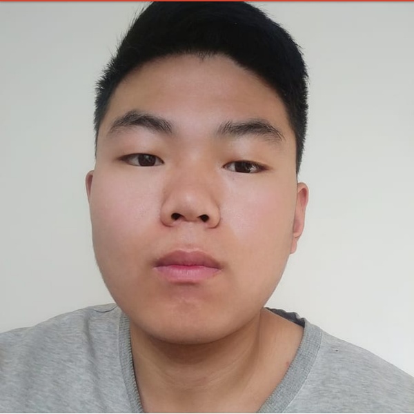 ✔小青年的照片