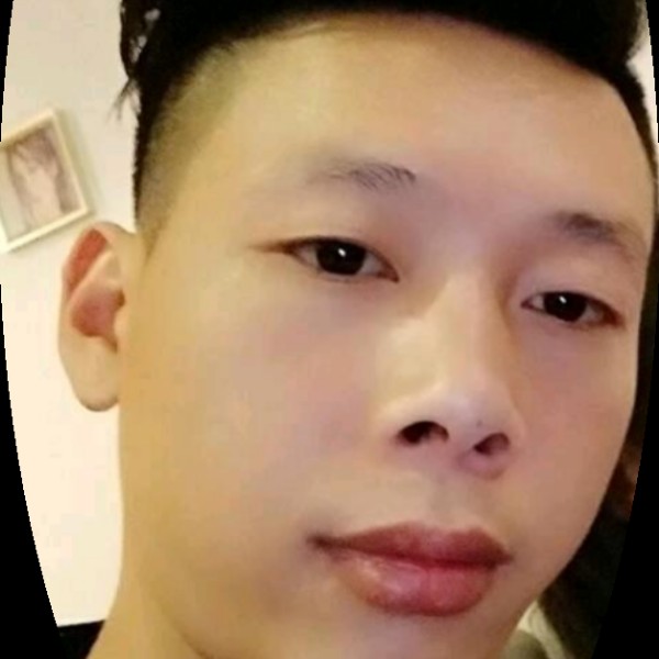 徐邵的照片