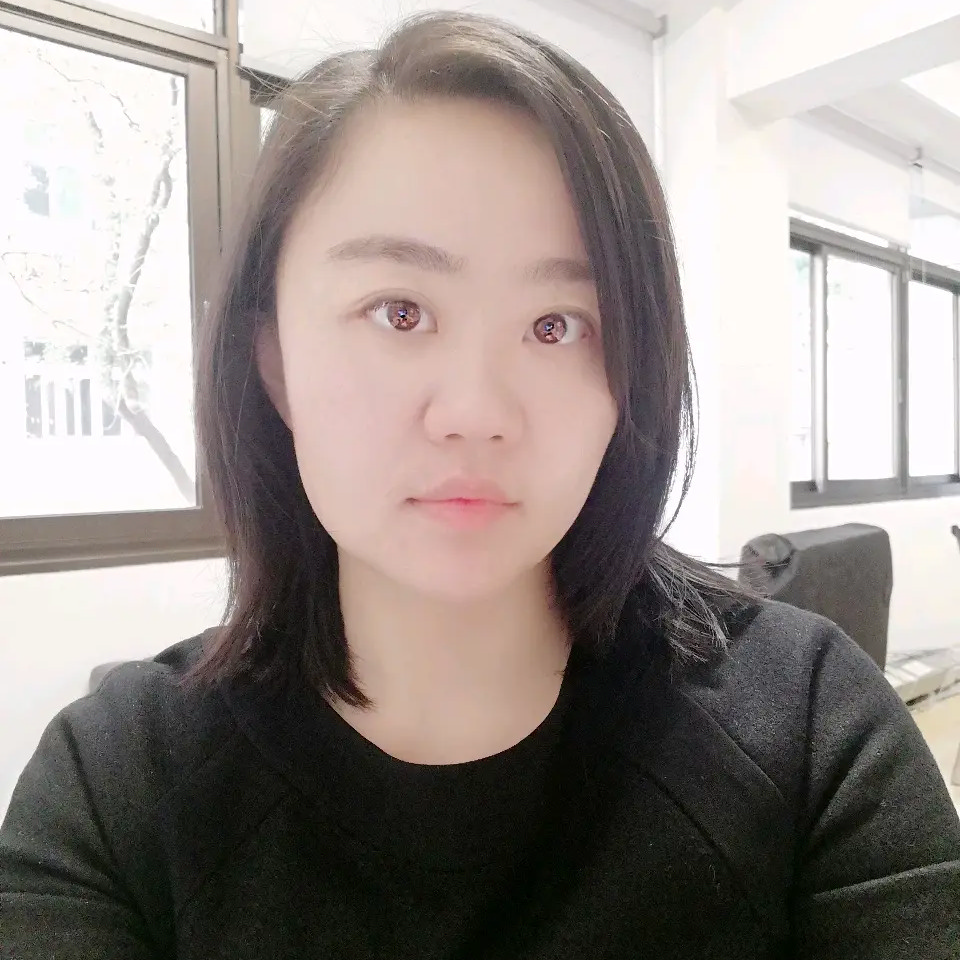 完美打项链的照片